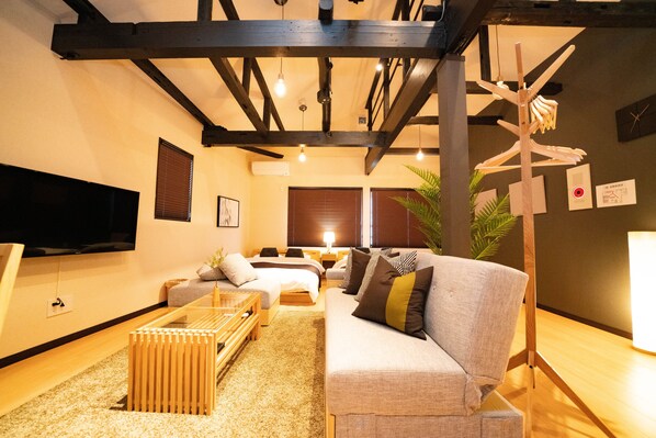 Premium Penthouse (2F) | Living area | Flat-screen TV - East One (Tokyo)