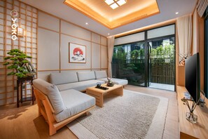 Smart TV - Hilton Quang Hanh Onsen Resort (Cam Pha)