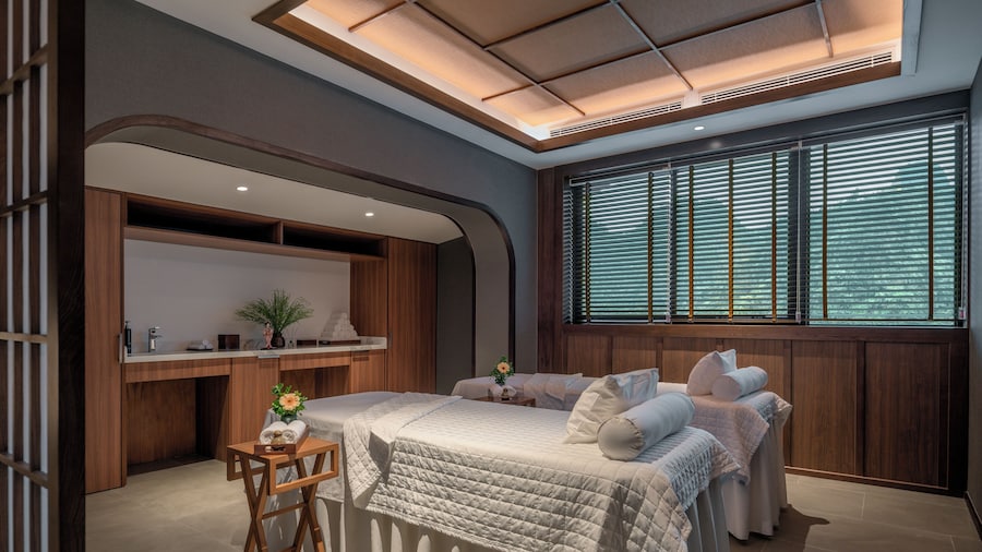 Hilton Quang Hanh Onsen Resort