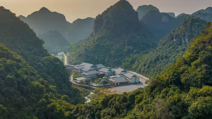 Hilton Quang Hanh Onsen Resort