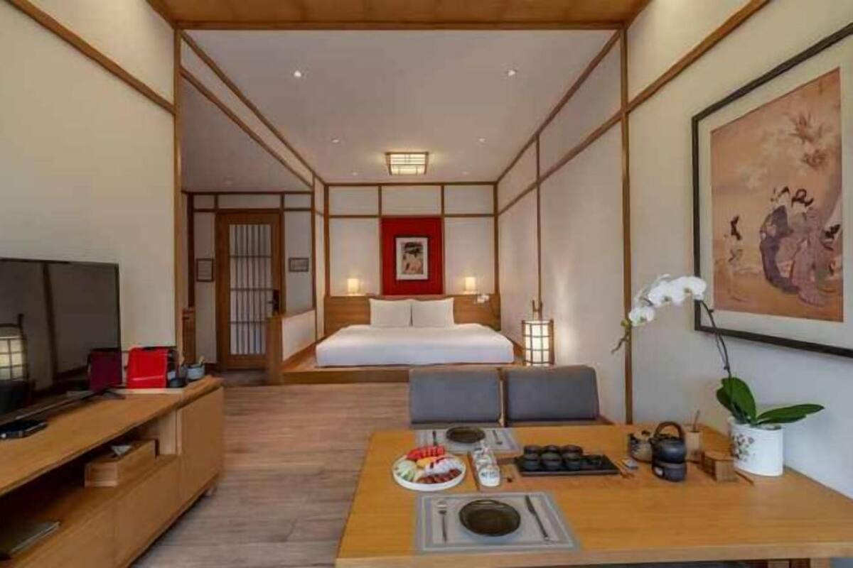 3 habitaciones, minibar y caja de seguridad en la habitación