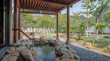 Vila premium, 4 quartos | Terraço/pátio