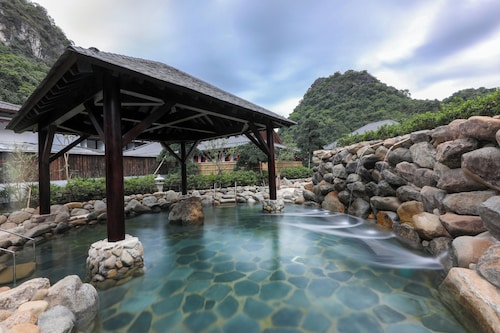 Hilton Quang Hanh Onsen Resort