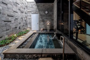 Aguas termales