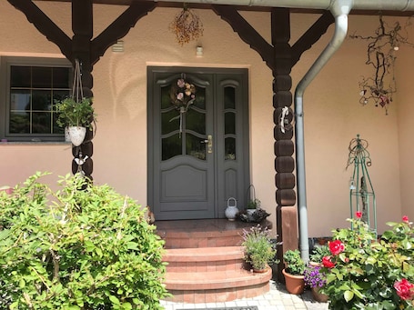 Exterior detail. Ferienwohnung Prüfer - Ferienwohnung