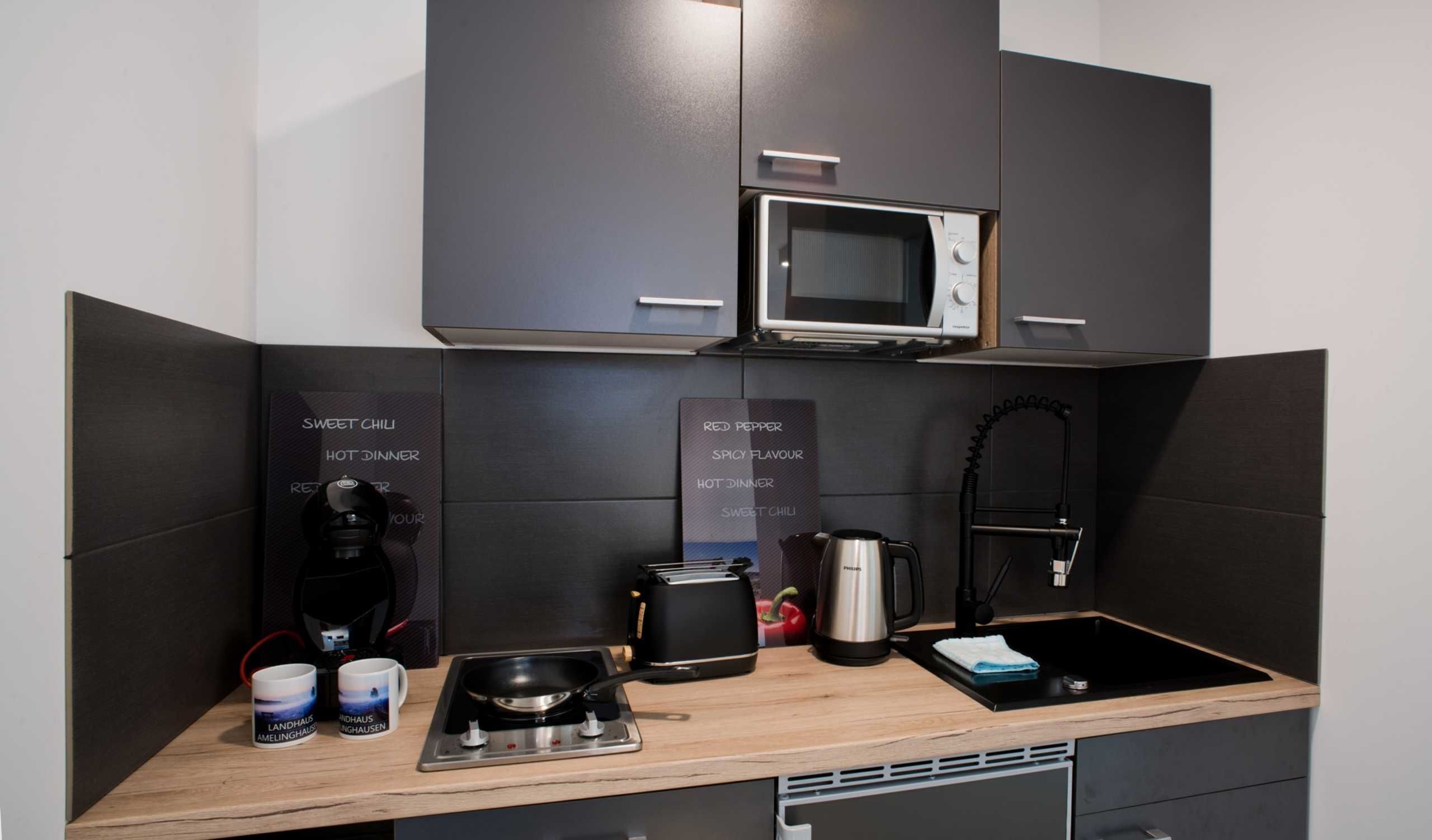 Réfrigérateur, micro-ondes