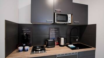 Frigorífico y microondas