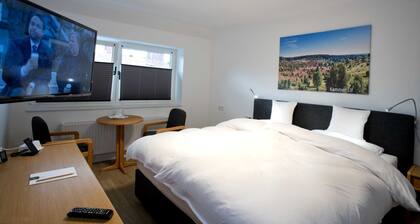 Kammer Elf mit Pantry-küche - Landhaus Amelinghausen - Ferienzimmer