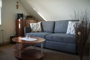 Unclassified image, 4 of 24, button