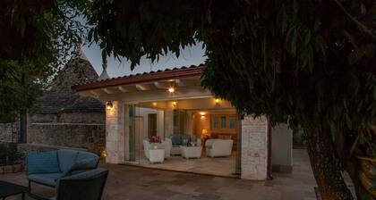 Trulli Stella - Rare & Immaculate with unique outdoor kitchen (3 Bed, 2 bath)