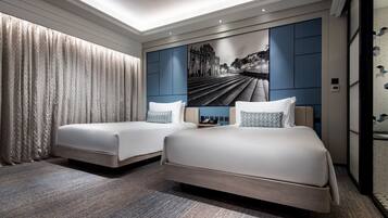 1 bedroom, premium bedding, down duvets, in-room safe