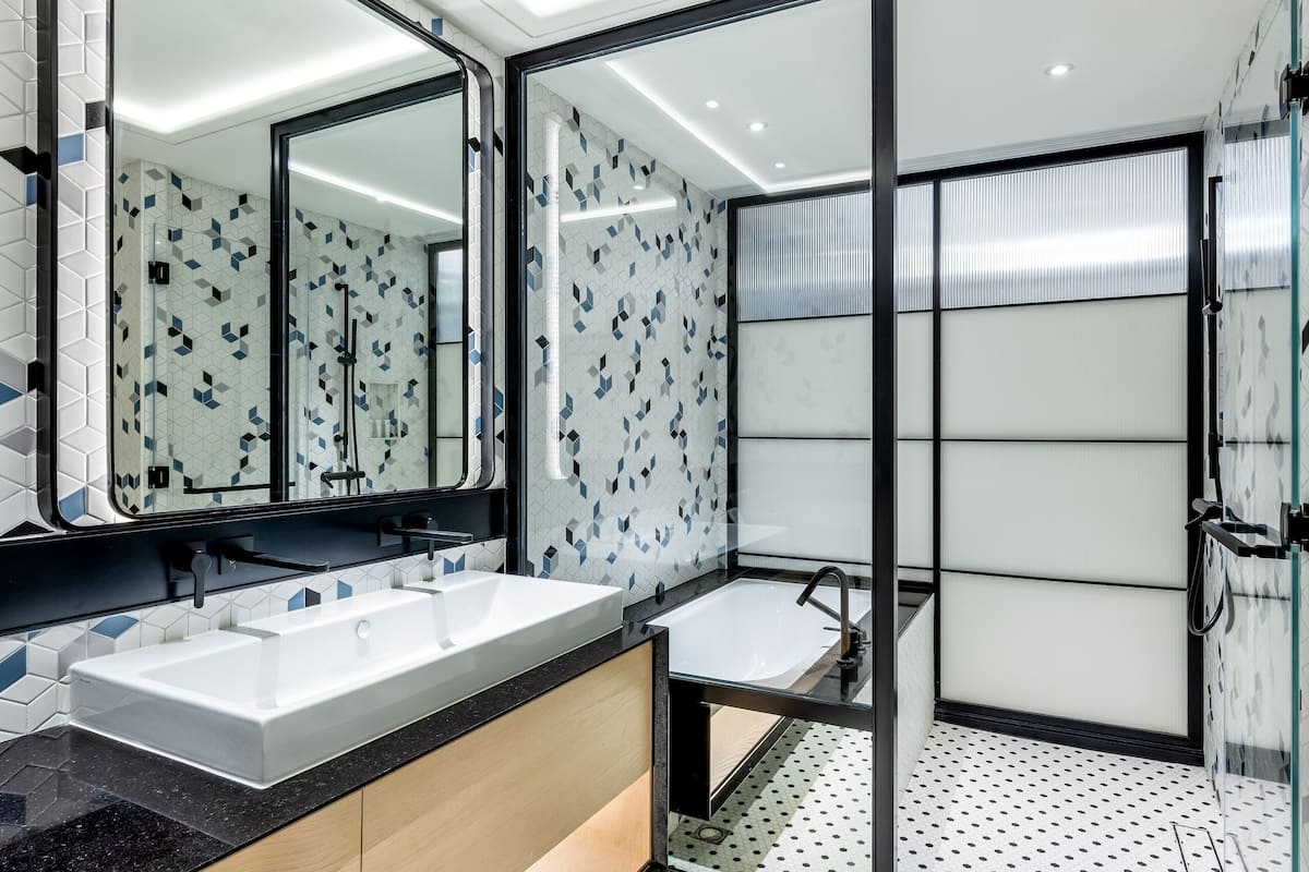 separate bathtub and shower, free toiletries, hair dryer, bathrobes