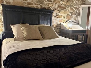 2 chambres, Wi-Fi gratuit, draps fournis