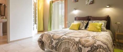 3 Schlafzimmer, kostenloses WLAN, Bettwäsche