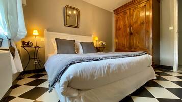 2 chambres, Wi-Fi gratuit, draps fournis
