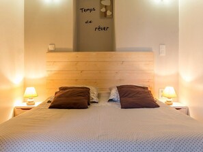 2 chambres, accès au Wi-Fi (inclus)
