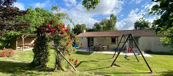 Gßte de campagne avec jardin clos, 3 chambres, terrasse, basse-cour, et terrain de pétanque