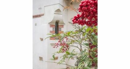 Cozy Forest Retreat near Nantes: Private Garden, Family-Friendly & Fully Equipped