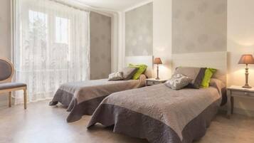 2 habitaciones, wifi gratis y ropa de cama