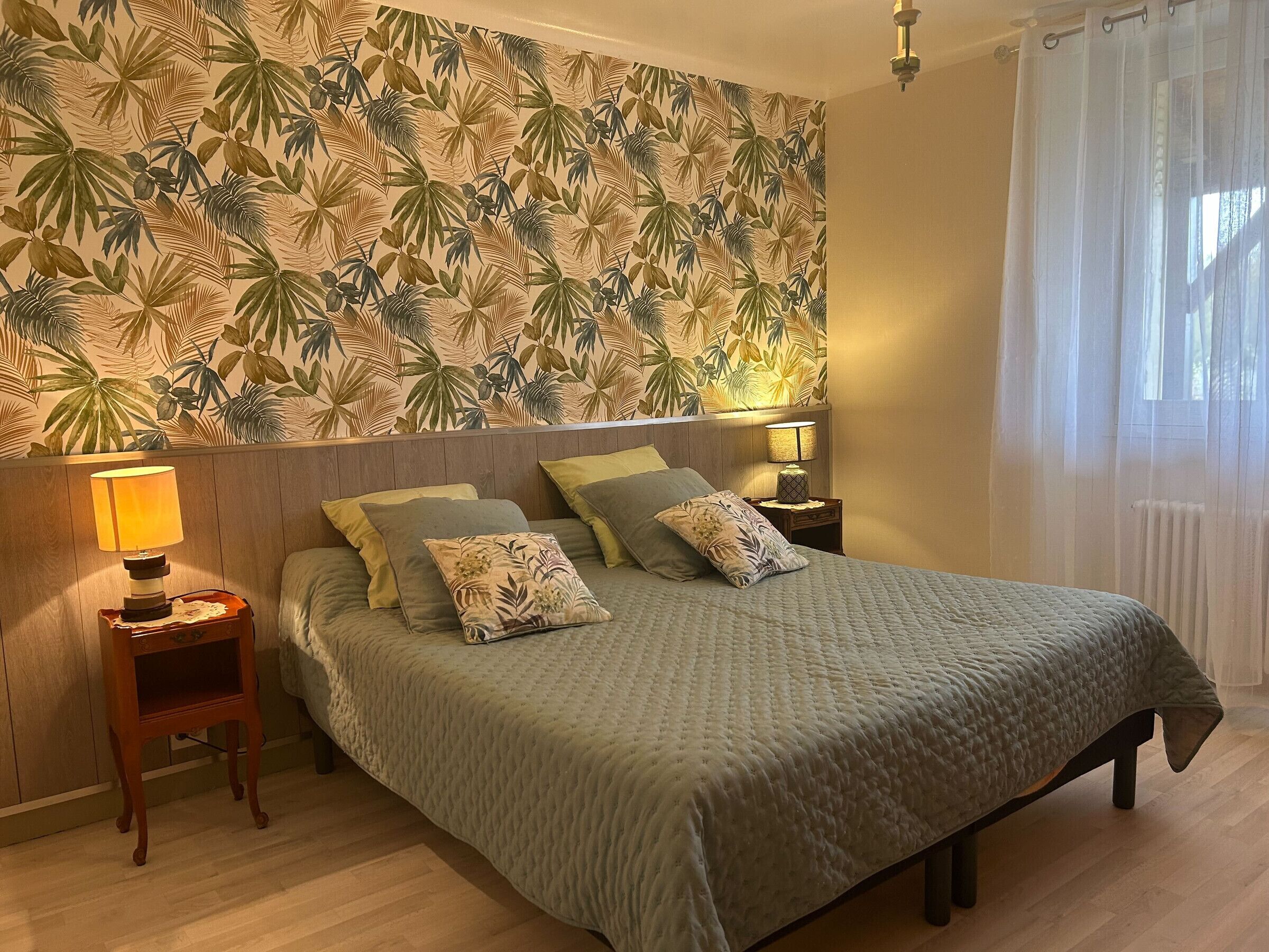 3 多间卧室、免费 WiFi