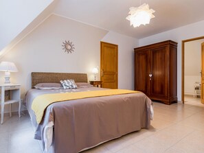 1 chambre, Wi-Fi gratuit, draps fournis