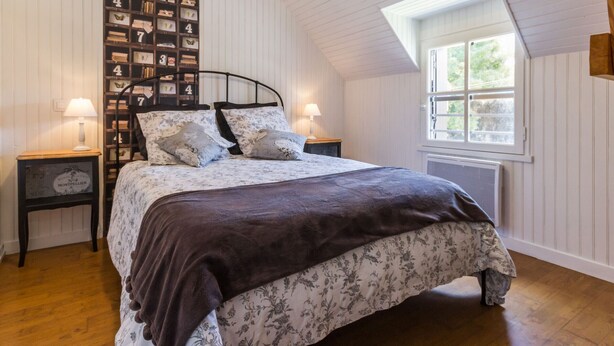 Room - "Charming Gîte in Brière Park, 15km from La Baule Beach" (Saint-Lyphard)