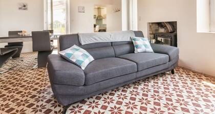 Charmante maison rénovée, au calme avec jardin, à 20 km de la mer et 35 km de Nantes