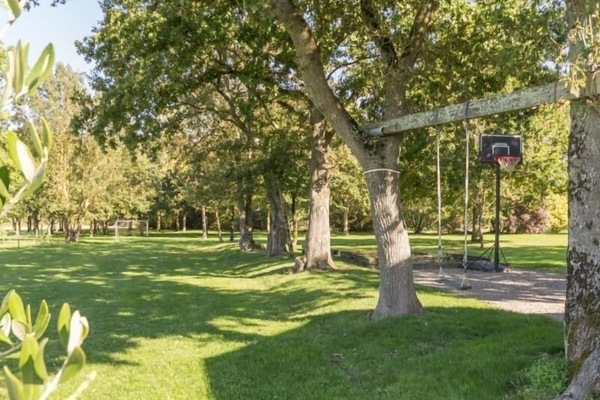 Sportplatz