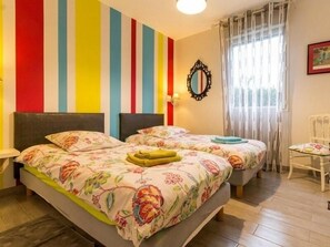 2 bedrooms, free WiFi, bed sheets