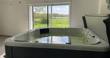 Gîte familial avec jardin clos, SPA, et équipements complets près de Pornic