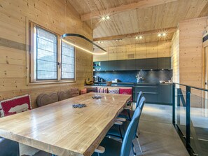 Dining - Luxurious 4-Star Chalet on Ski Slopes, Near Village, Sleeps 10 (La Clusaz)