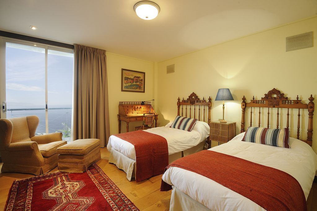 5 室のベッドルーム、防音設備、アイロン / アイロン台、WiFi (無料)