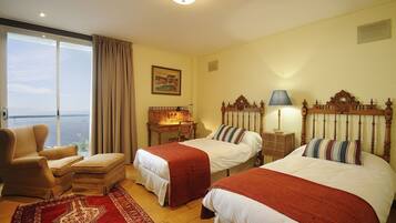 5 室のベッドルーム、防音設備、アイロン / アイロン台、WiFi (無料)