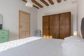 1 quarto, ferros/tábuas de passar roupa, Wi-Fi de cortesia