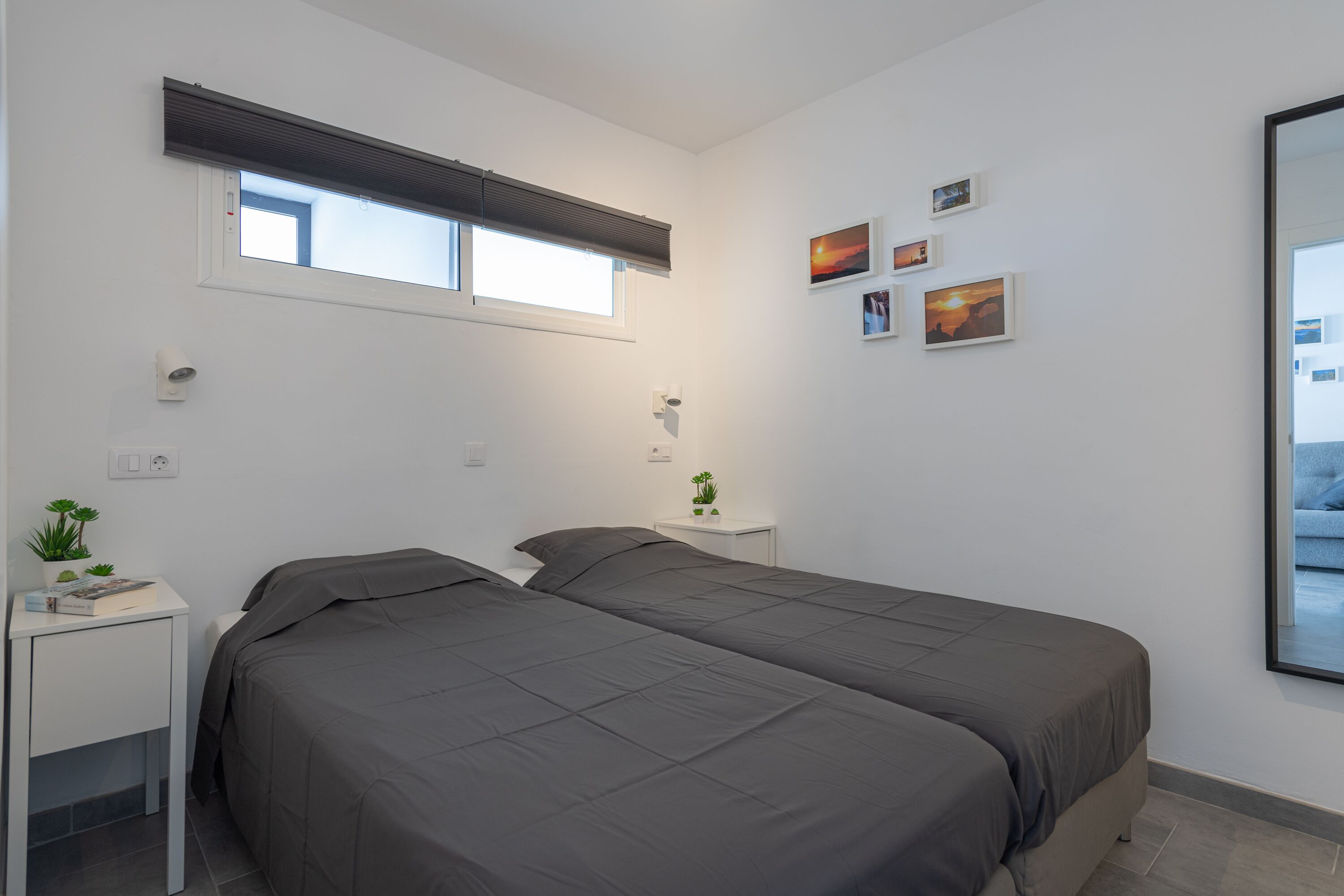 1 slaapkamer, een strijkplank/strijkijzer, reisbedje, gratis wifi