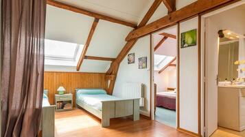 2 chambres, Wi-Fi gratuit, draps fournis