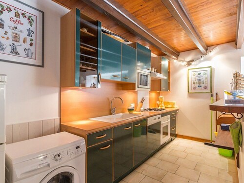 Charming Cottage with Fireplace, Mezzanine, and Garden near Guérande