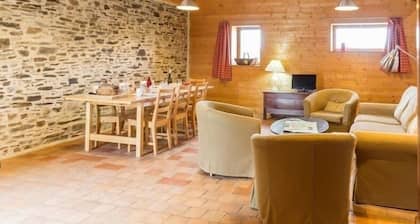 Winemakers' house with garden, Wifi, pets allowed