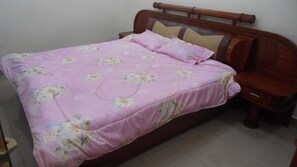 Bed sheets - Glads Apartment (Kigali)