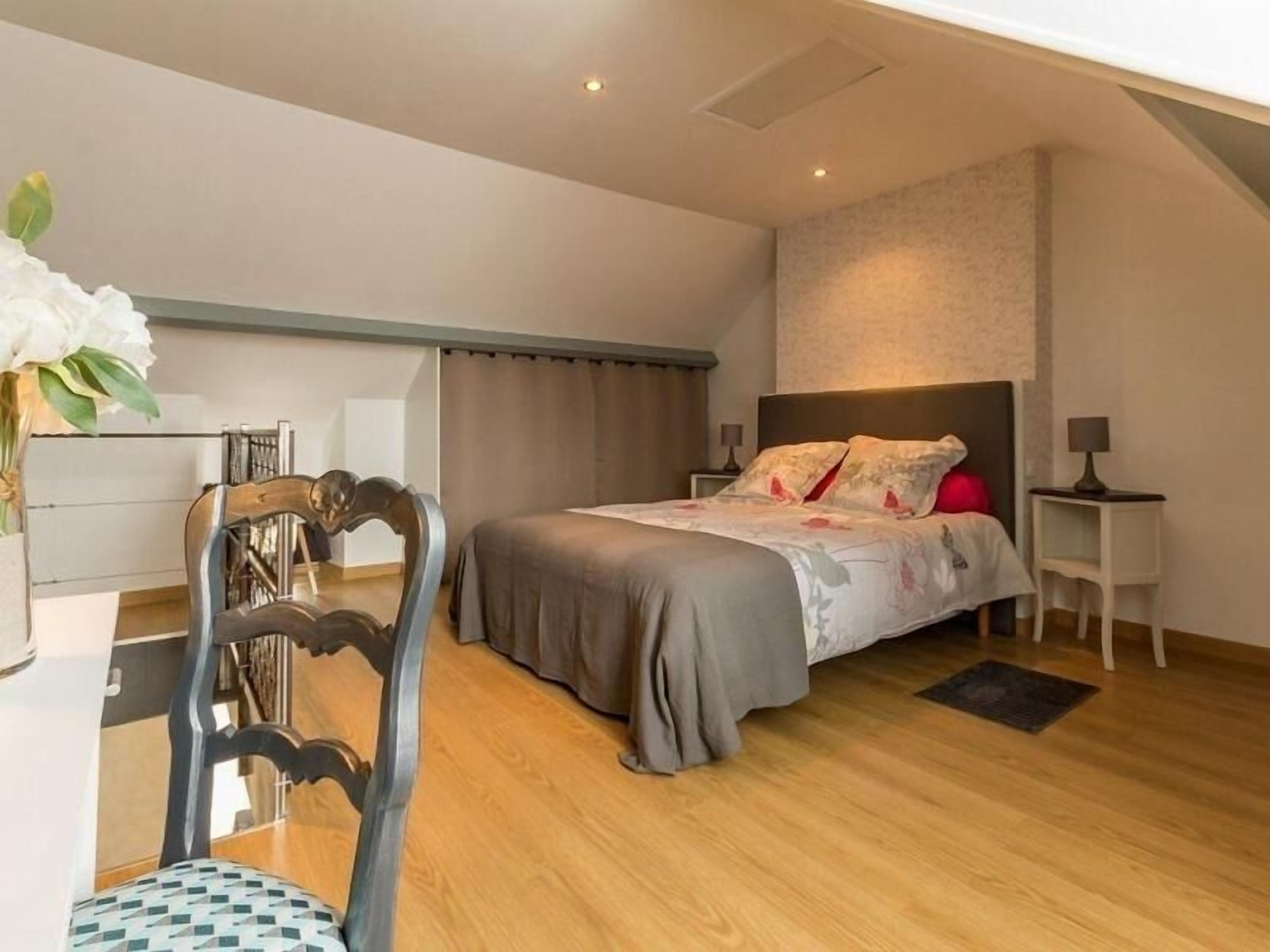 2 quartos, Wi-Fi de cortesia, roupa de cama