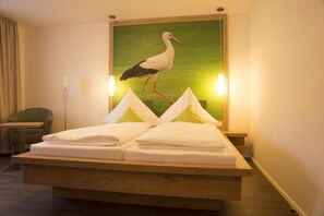 Desk, free WiFi, bed sheets - Gasthaus Schwarzer Adler (Colmberg)