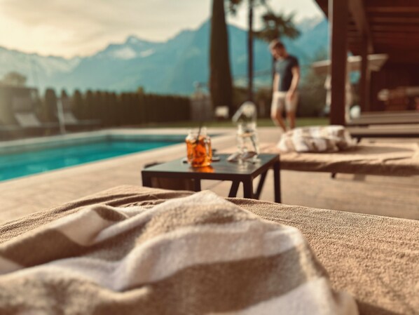 Outdoor pool, a heated pool