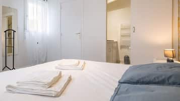 1 dormitori, wifi gratuïta i roba de llit
