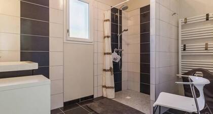 Modern Coastal Home with Garden, Terrace & Parking Near Beaches - Pornic