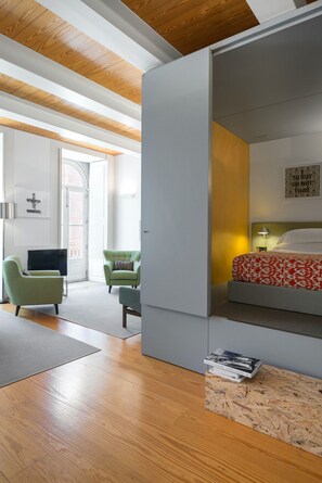 1 chambre, coffres-forts dans les chambres, fer et planche à repasser