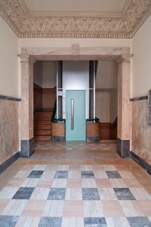 Interior - Flattered to be in Lisboa N (Lisboa ciudad)