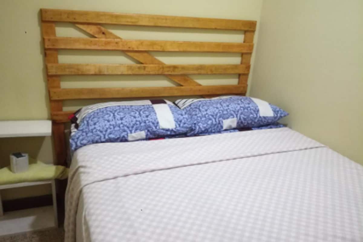 Kamar Single, 1 Tempat Tidur Twin, balkon | Wi-Fi gratis