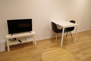 Interior - Modern, Cosy Studio Apartment Auckland Central (Auckland)