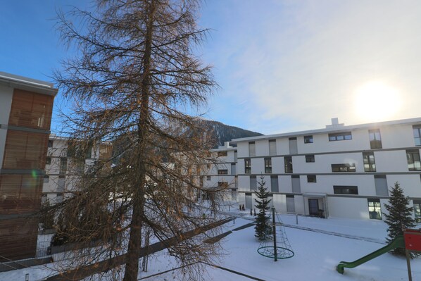 Exterior detail - MosbacherKl (Davos)