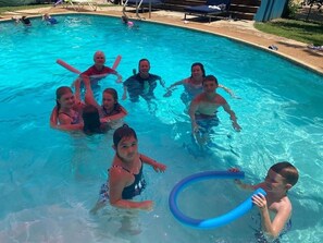 Piscine extérieure